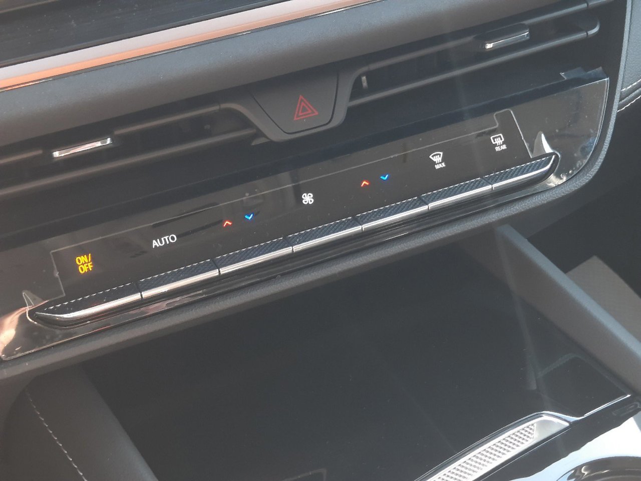 2025 Buick Envision Sport Touring-21