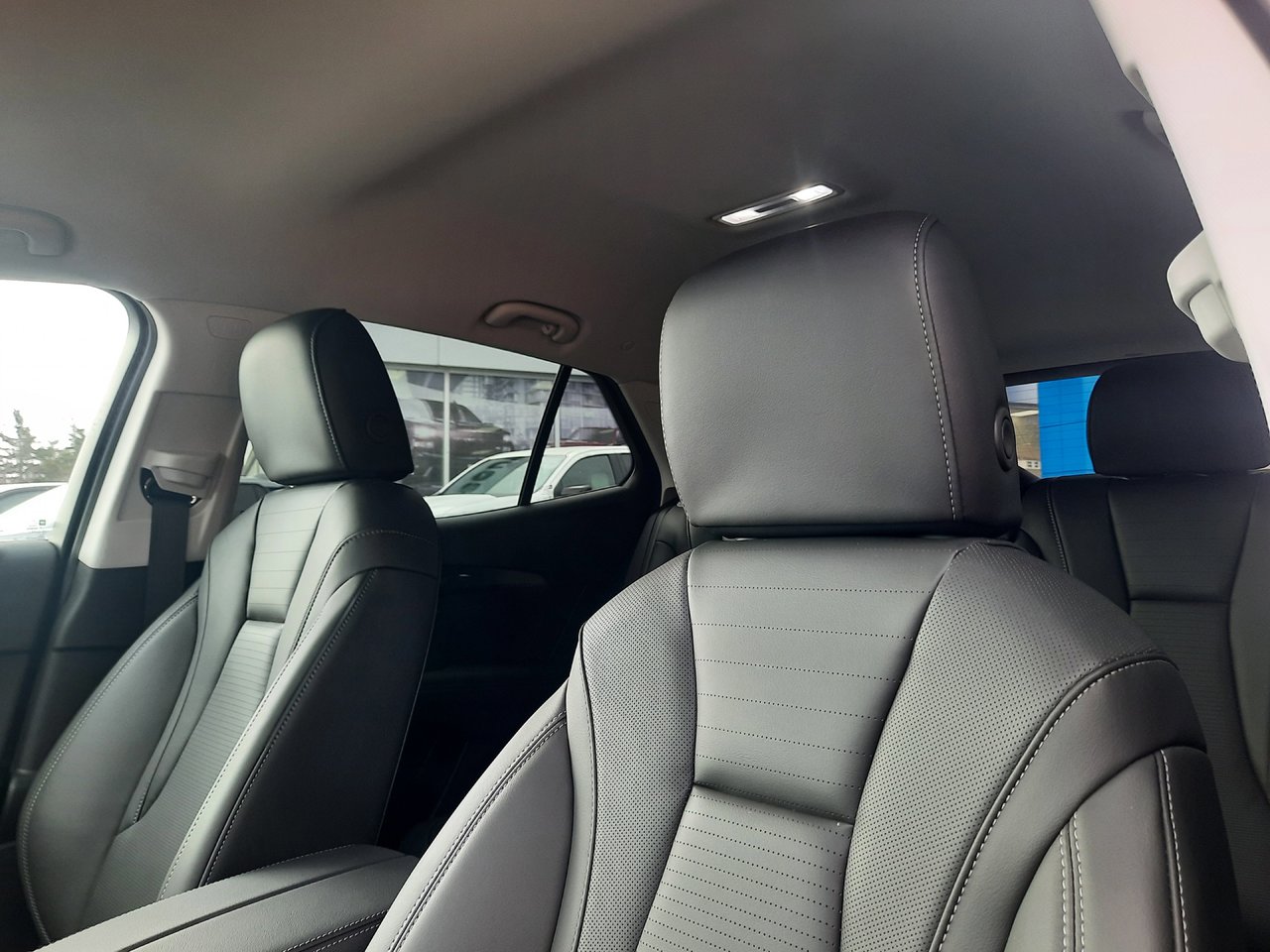 2025 Buick Envision Preferred-2