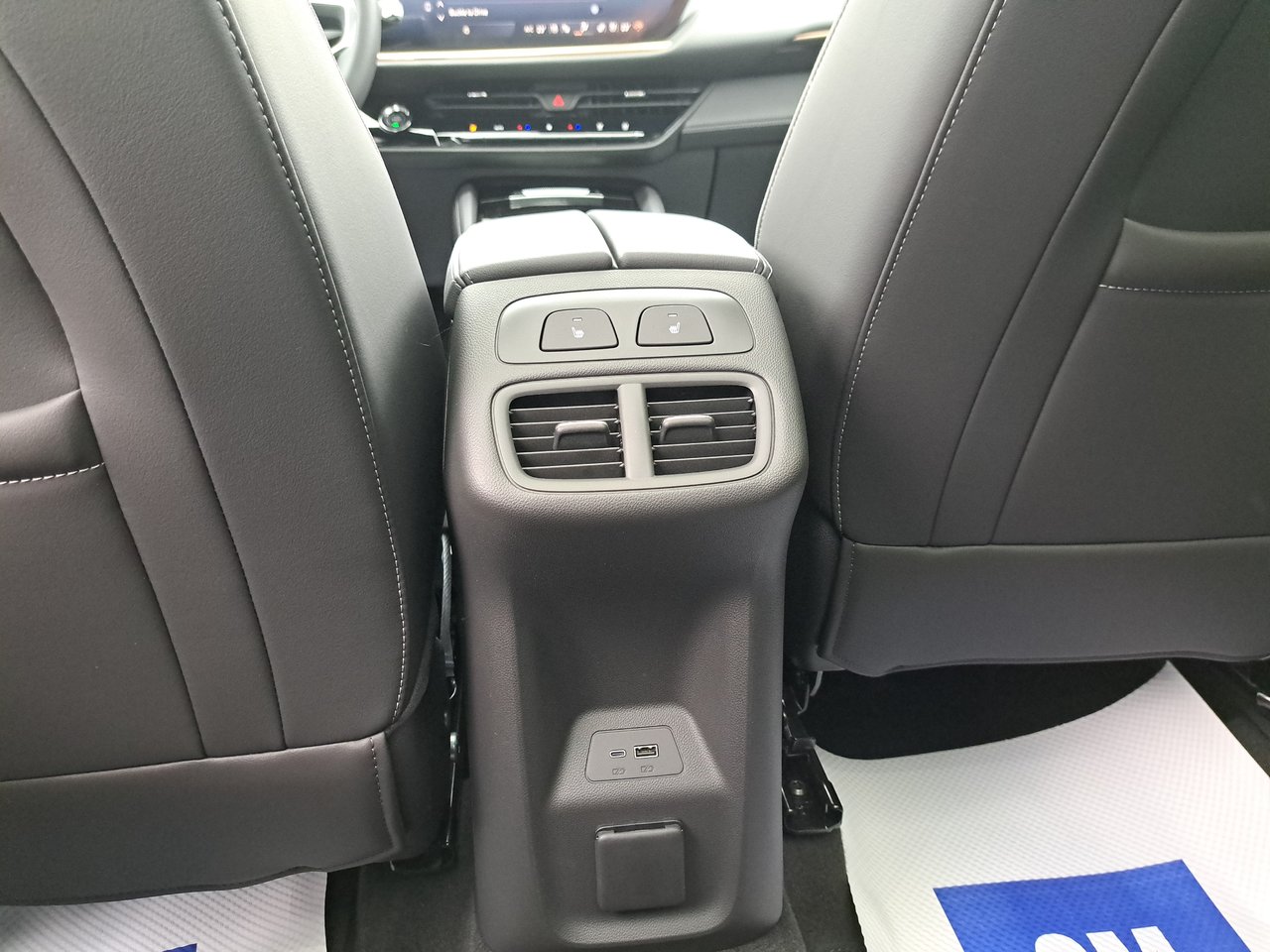 2026 Buick Envision Avenir-9