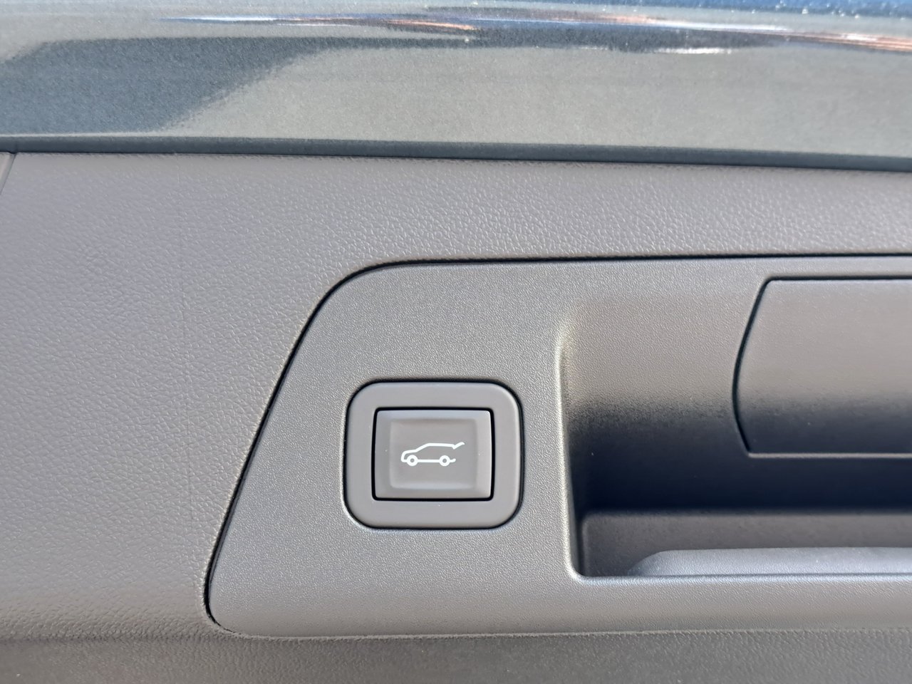 2026 Buick Envision Preferred-8