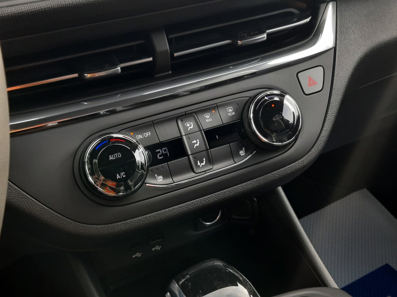 2025 Buick Envista Preferred-16