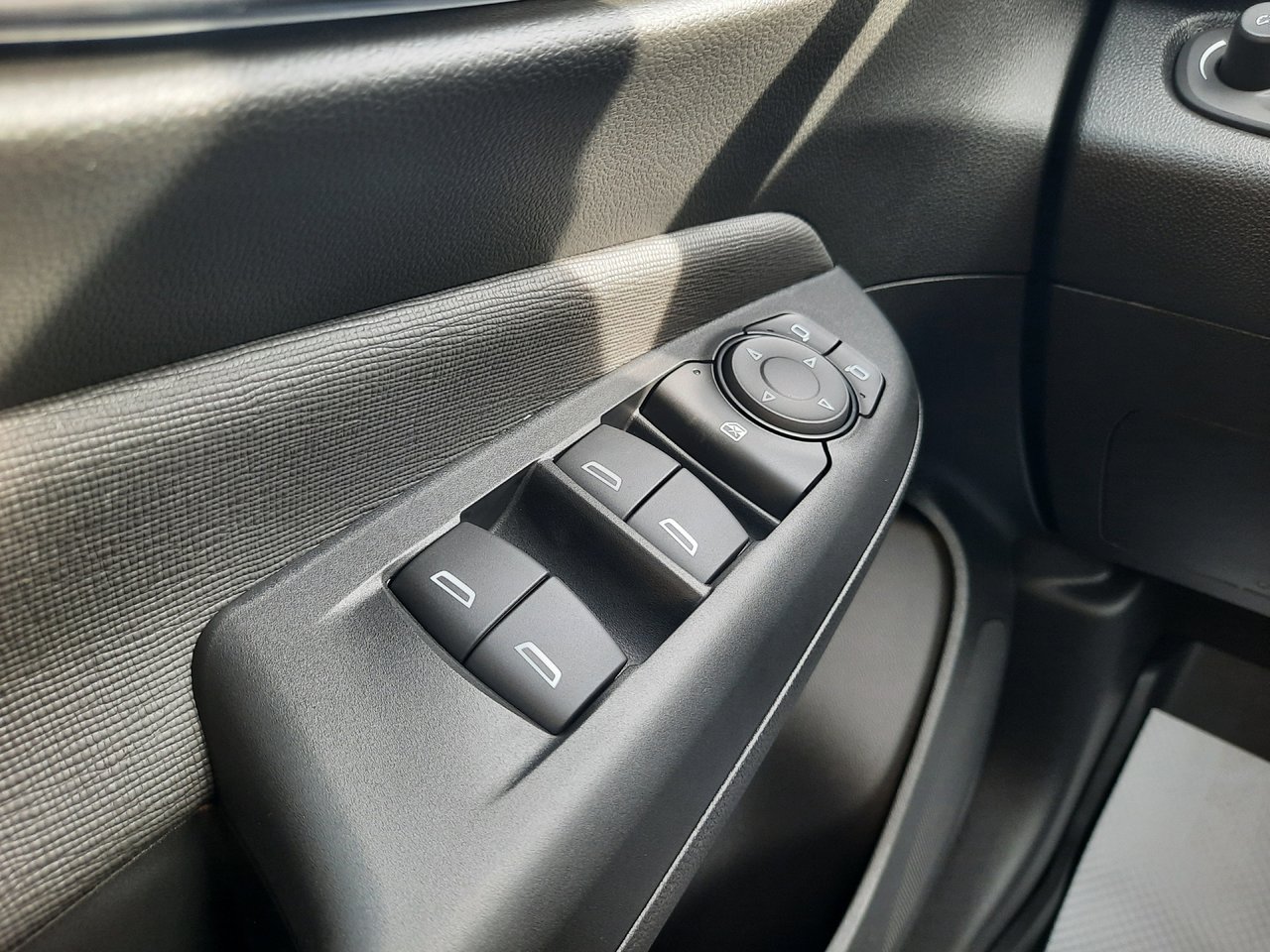 2025 Buick Envista Preferred-9