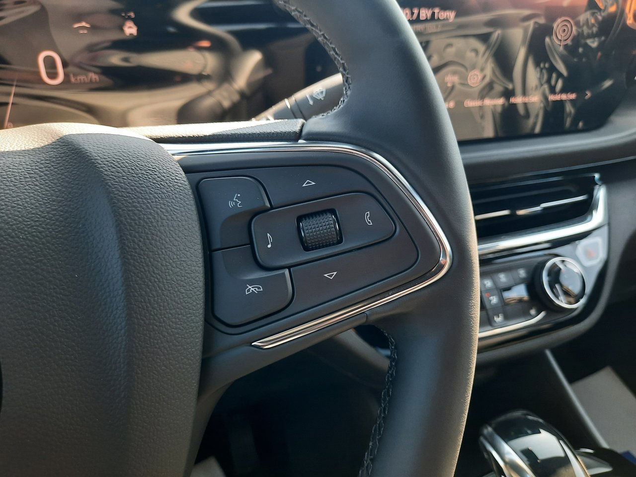 2025 Buick Envista Sport Touring-11