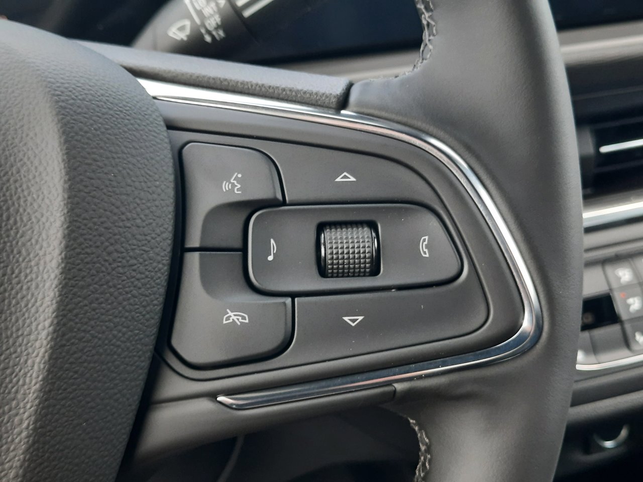 2025 Buick Envista Preferred-11