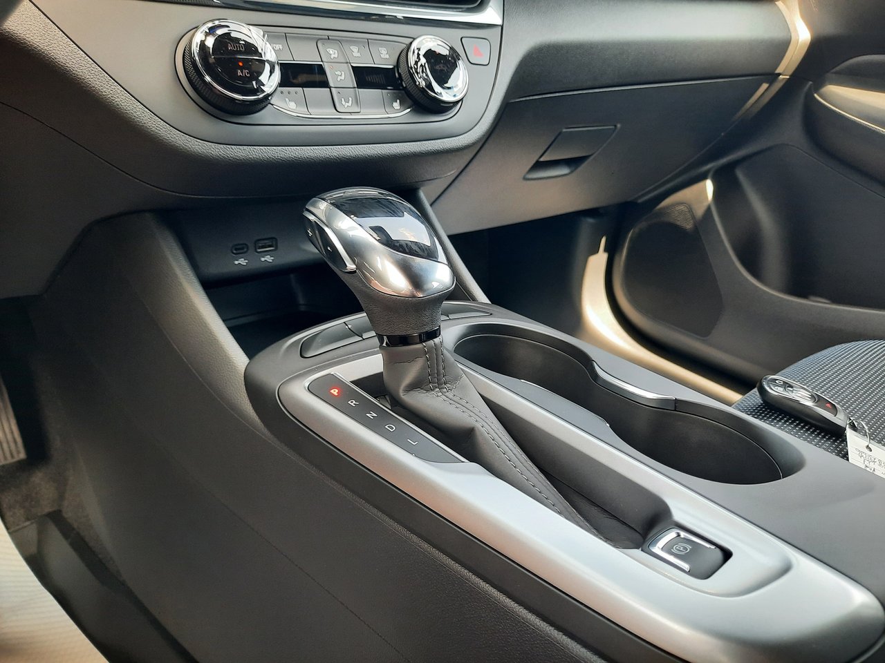 2025 Buick Envista Preferred-17