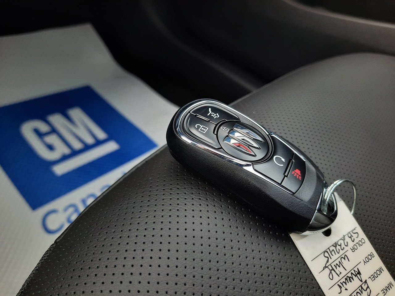 2025 Buick Envista Avenir-29