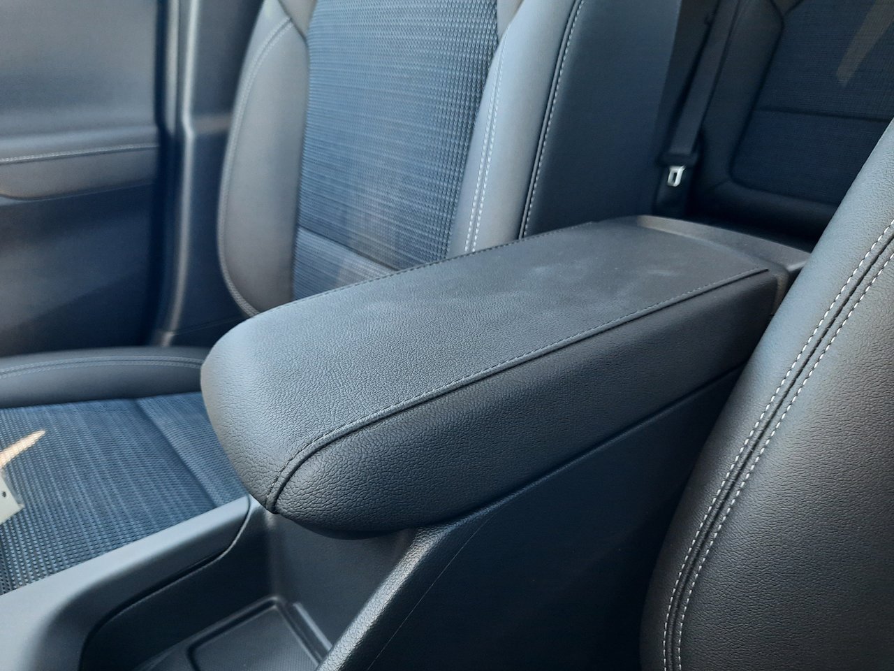 2025 Buick Envista Preferred-18