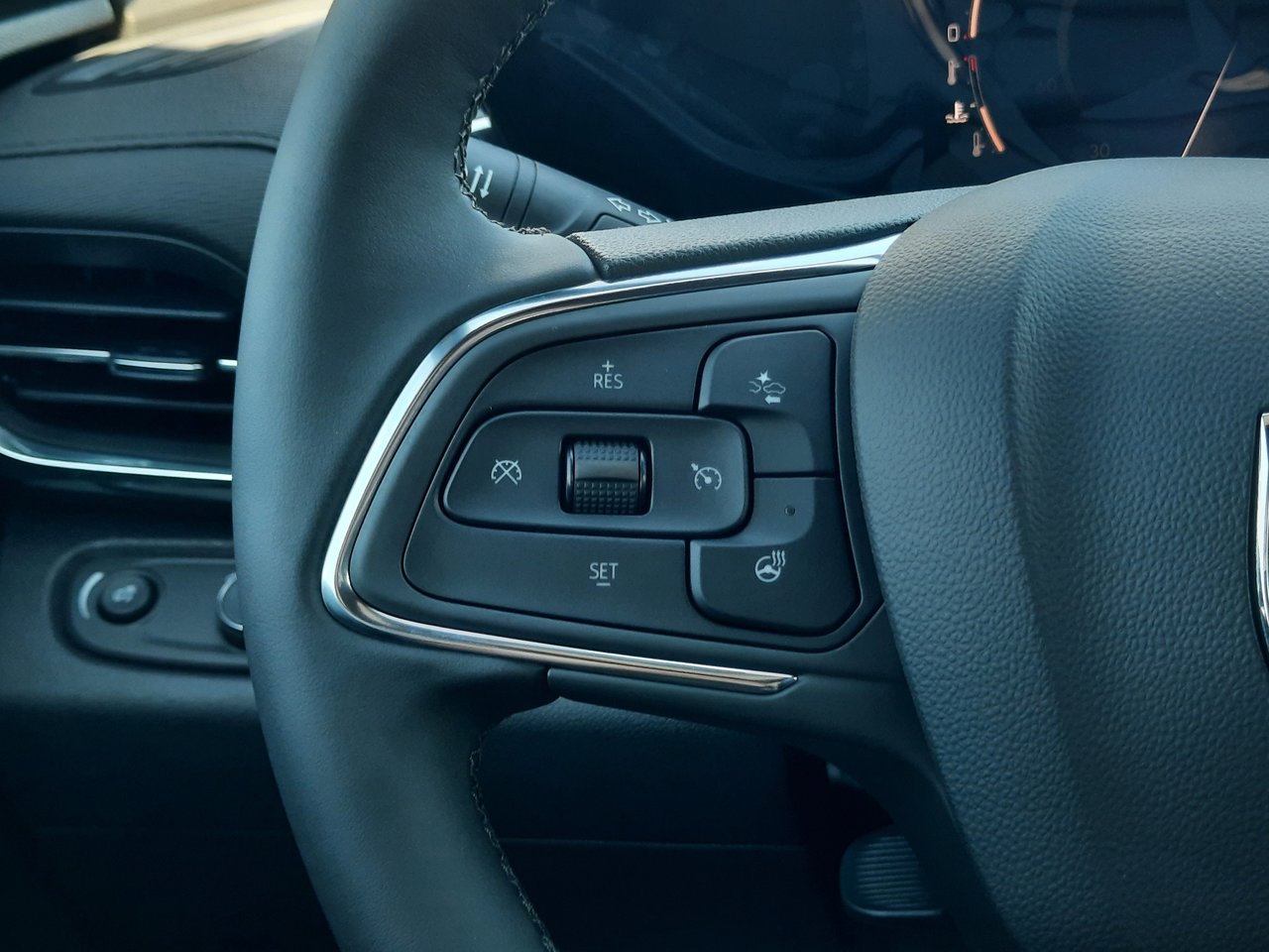 2025 Buick Envista Preferred-10