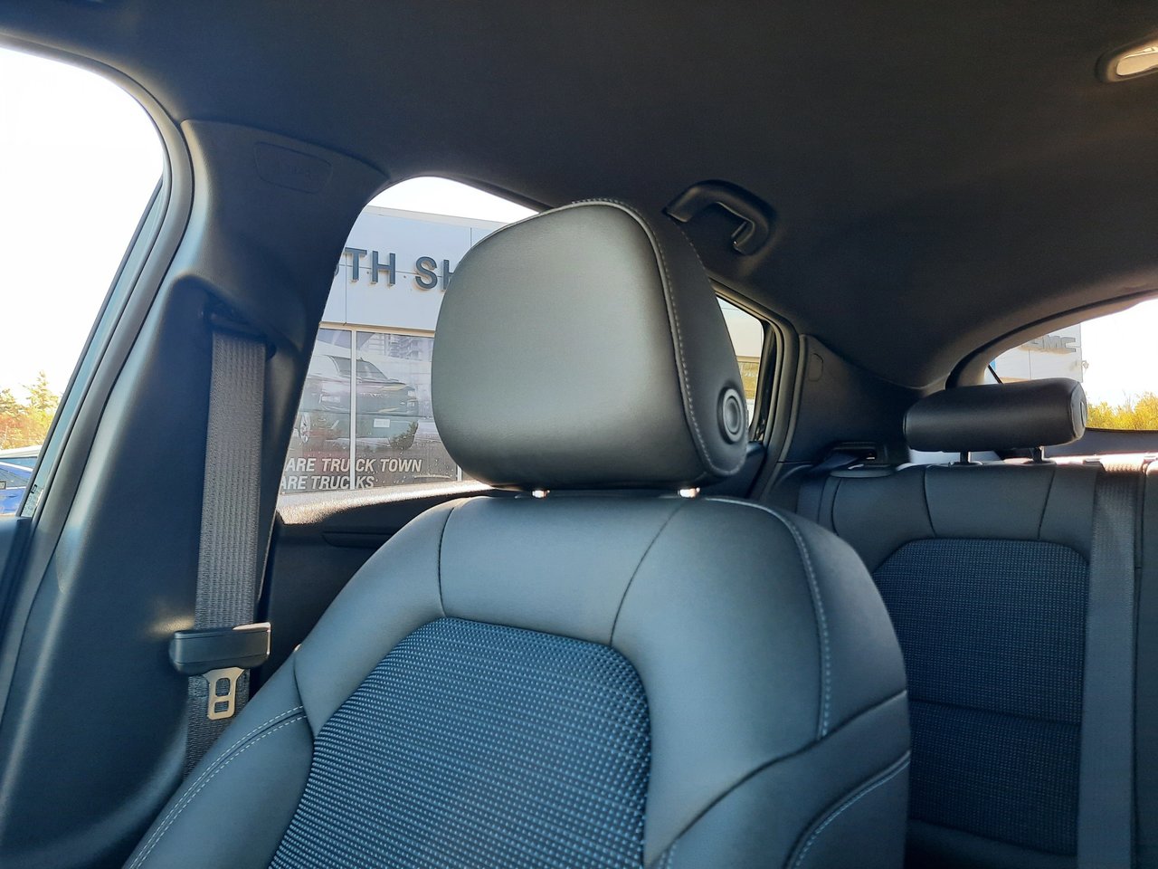 2025 Buick Envista Preferred-21