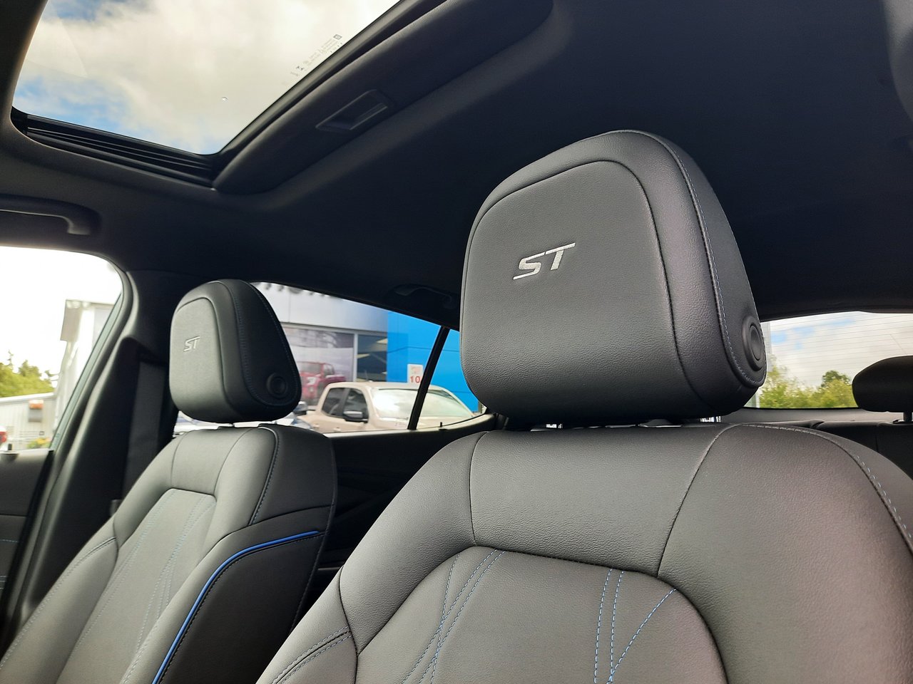 2026 Buick Envista Sport Touring-2