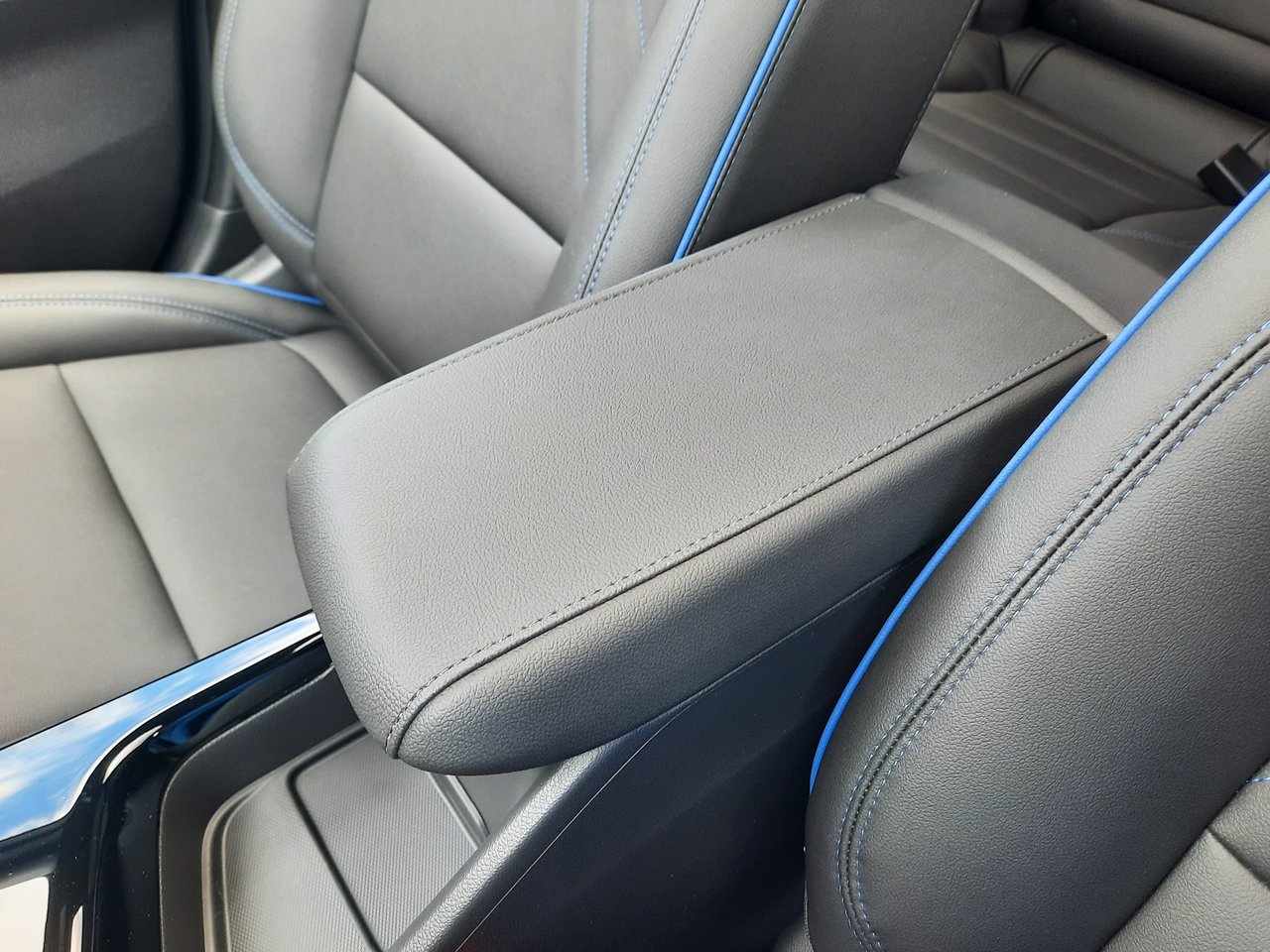 2026 Buick Envista Sport Touring-19