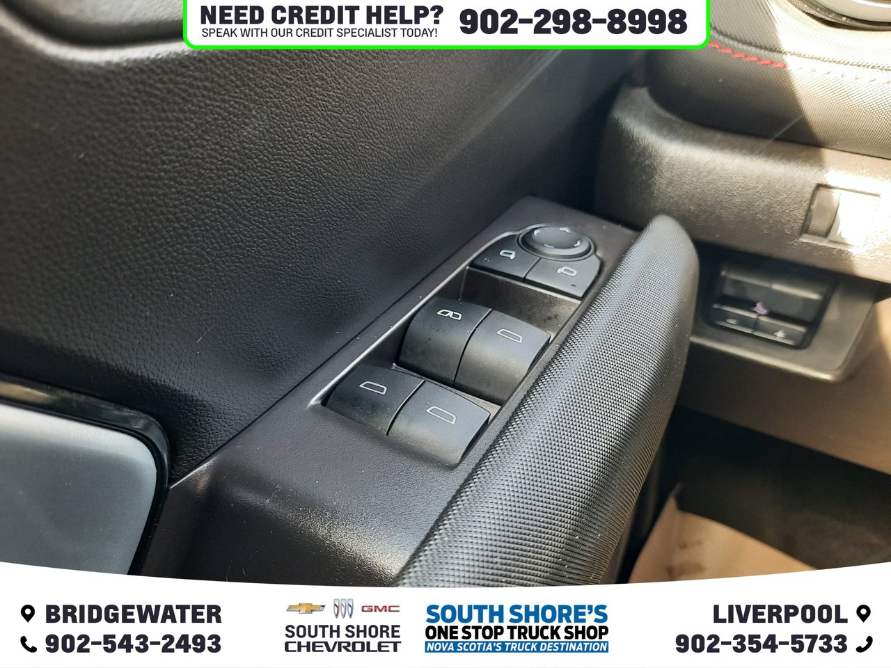 2024 Chevrolet Colorado 4WD Z71-8