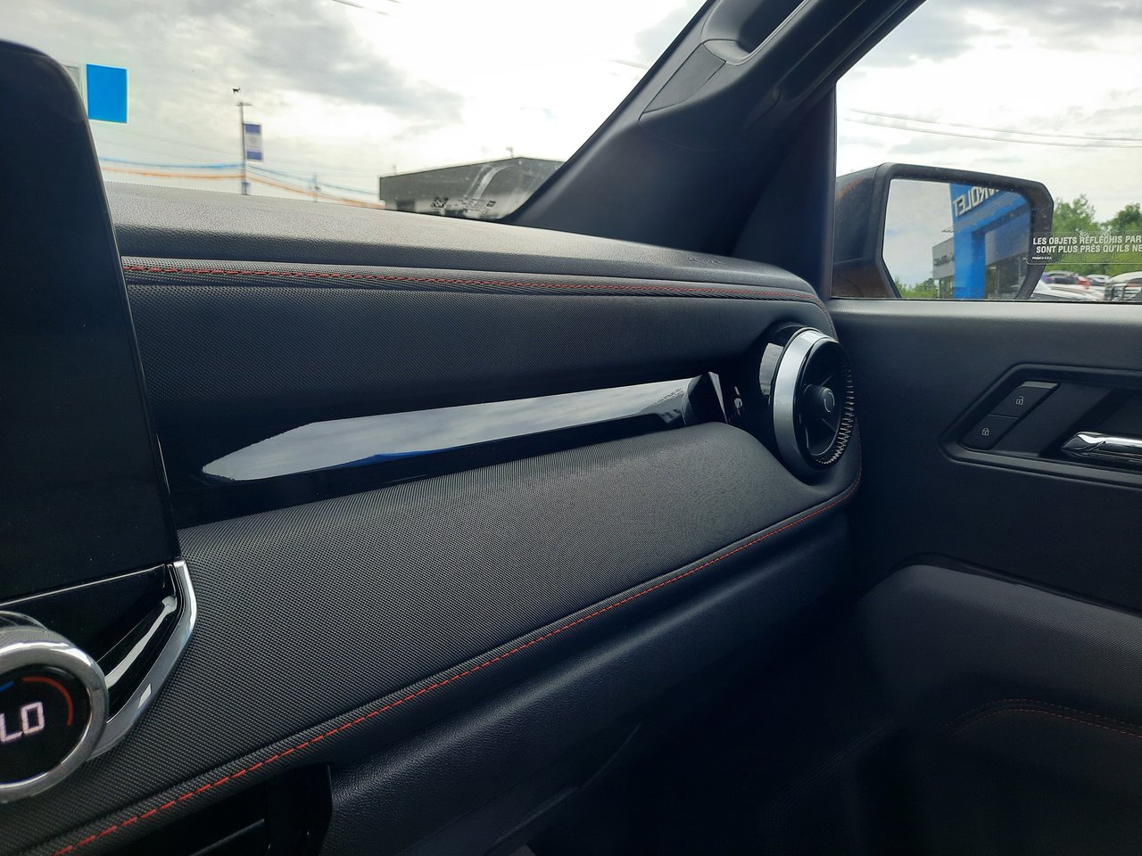 2025 Chevrolet Colorado Z71-19