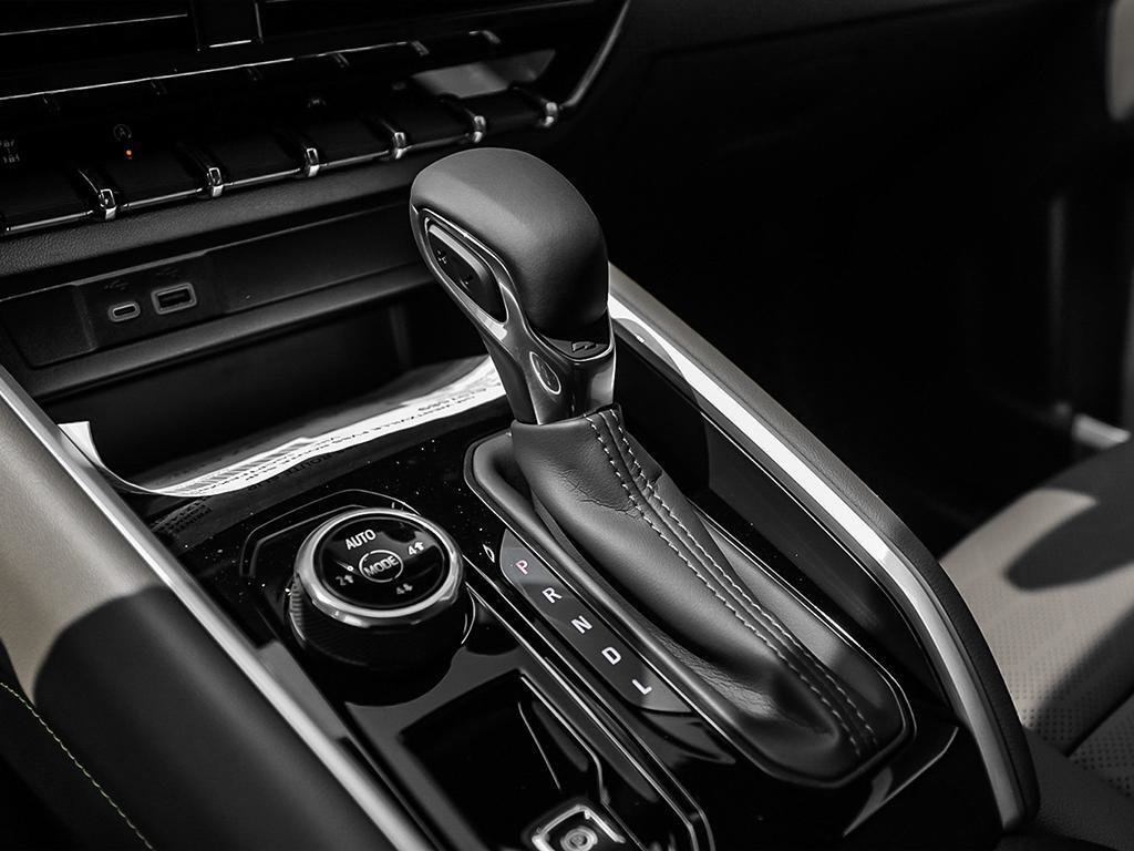 2026 Chevrolet Colorado ZR2-16