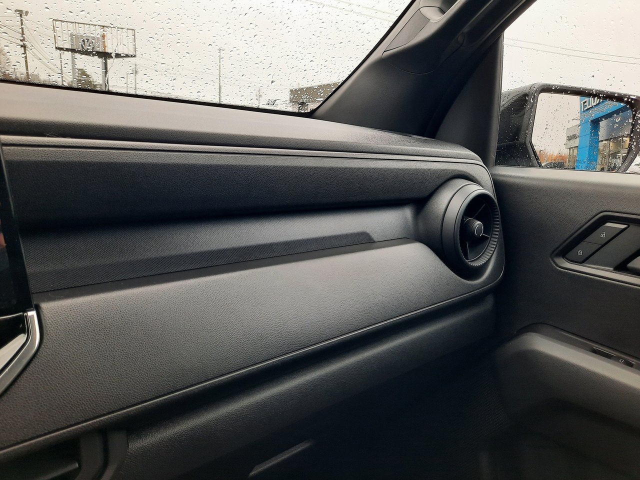 2026 Chevrolet Colorado Trail Boss-18