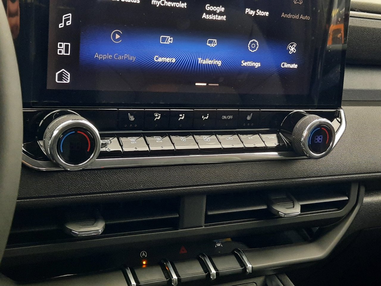 2026 Chevrolet Colorado Trail Boss-14