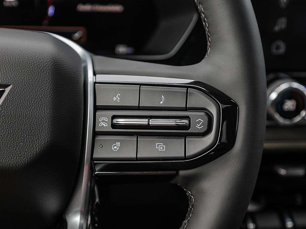 2026 Chevrolet Colorado ZR2-14