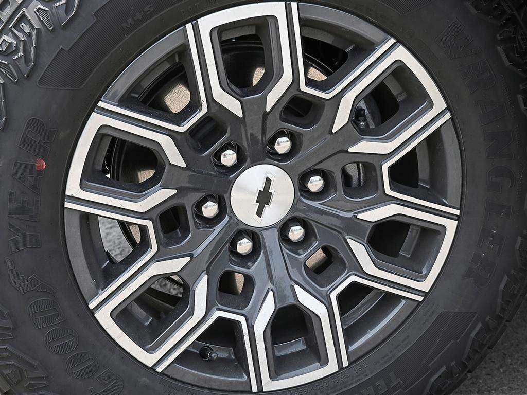 2026 Chevrolet Colorado Z71-7