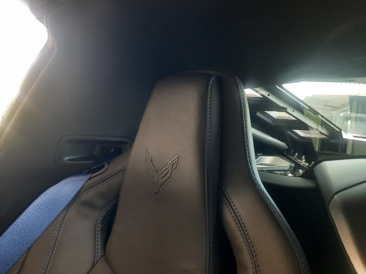 2026 Chevrolet Corvette 2LT-15
