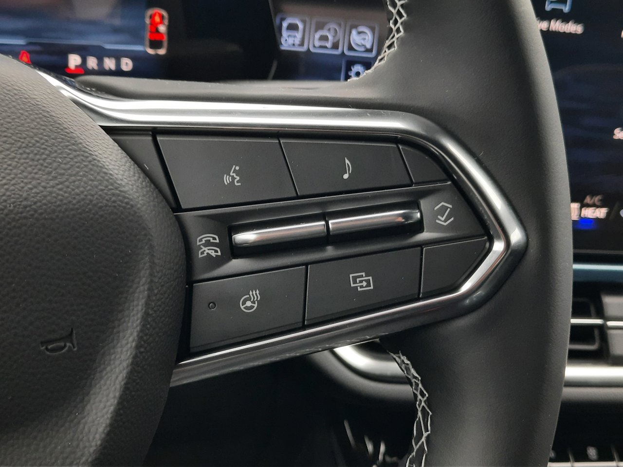 2026 Chevrolet Equinox EV 2LT-12