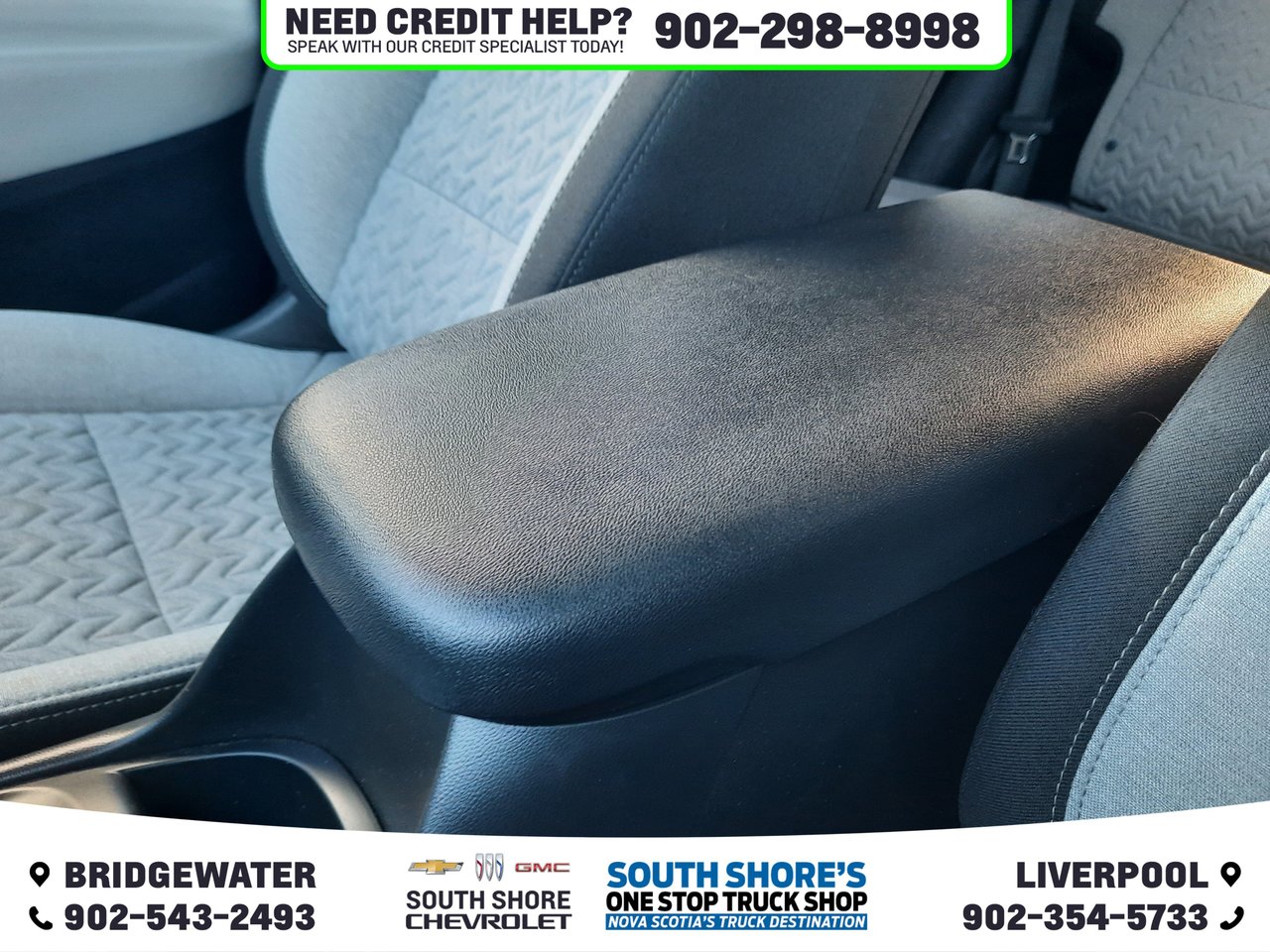 2023 Chevrolet Equinox LS-19