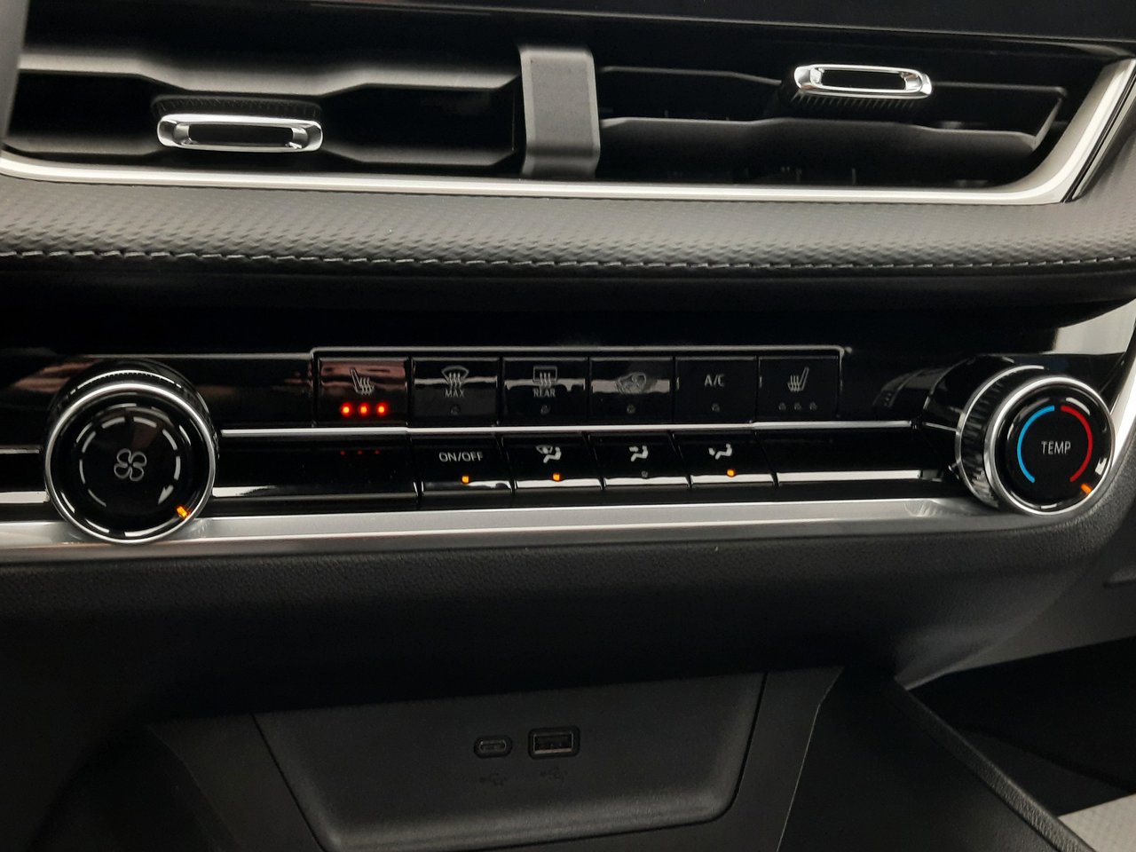 2026 Chevrolet Equinox LT-17