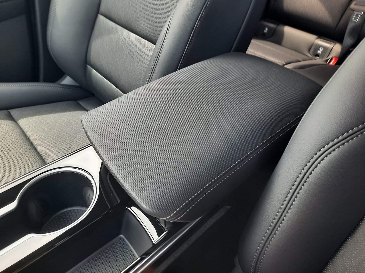 2027 Chevrolet Equinox LT-19
