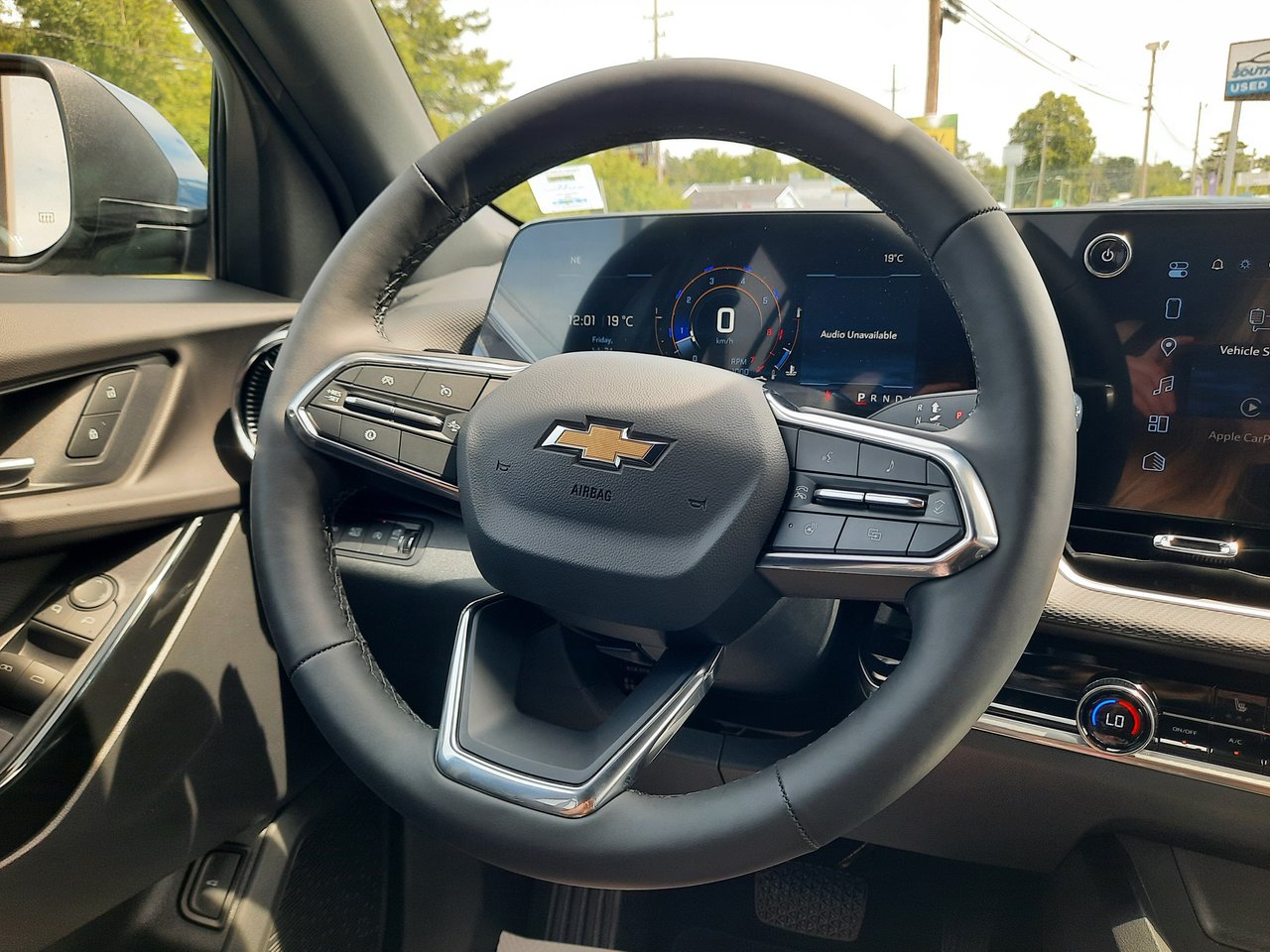 2027 Chevrolet Equinox LT-14