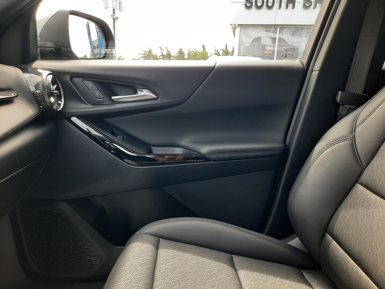2027 Chevrolet Equinox LT-21