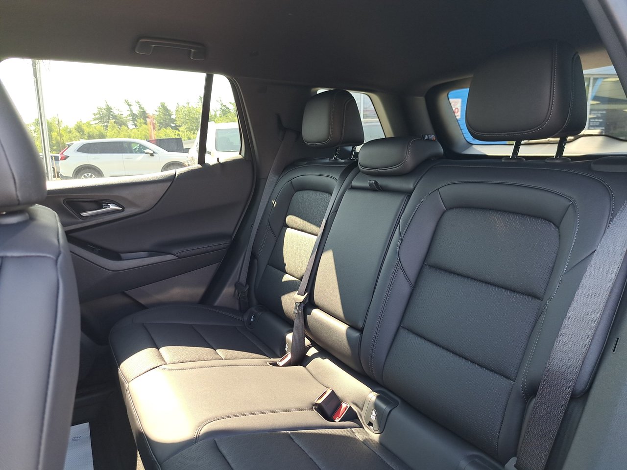 2027 Chevrolet Equinox LT-17