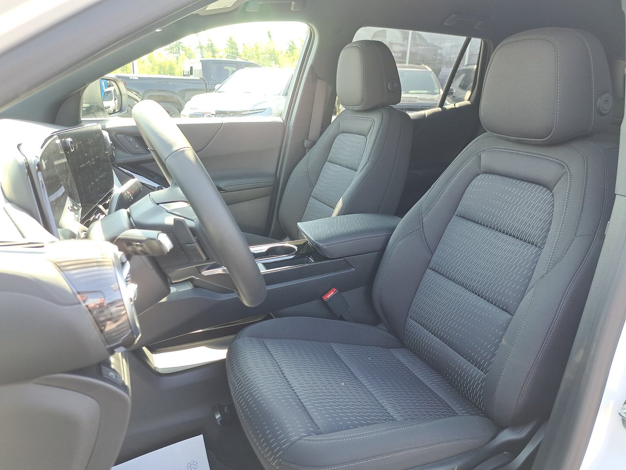 2027 Chevrolet Equinox LT-10