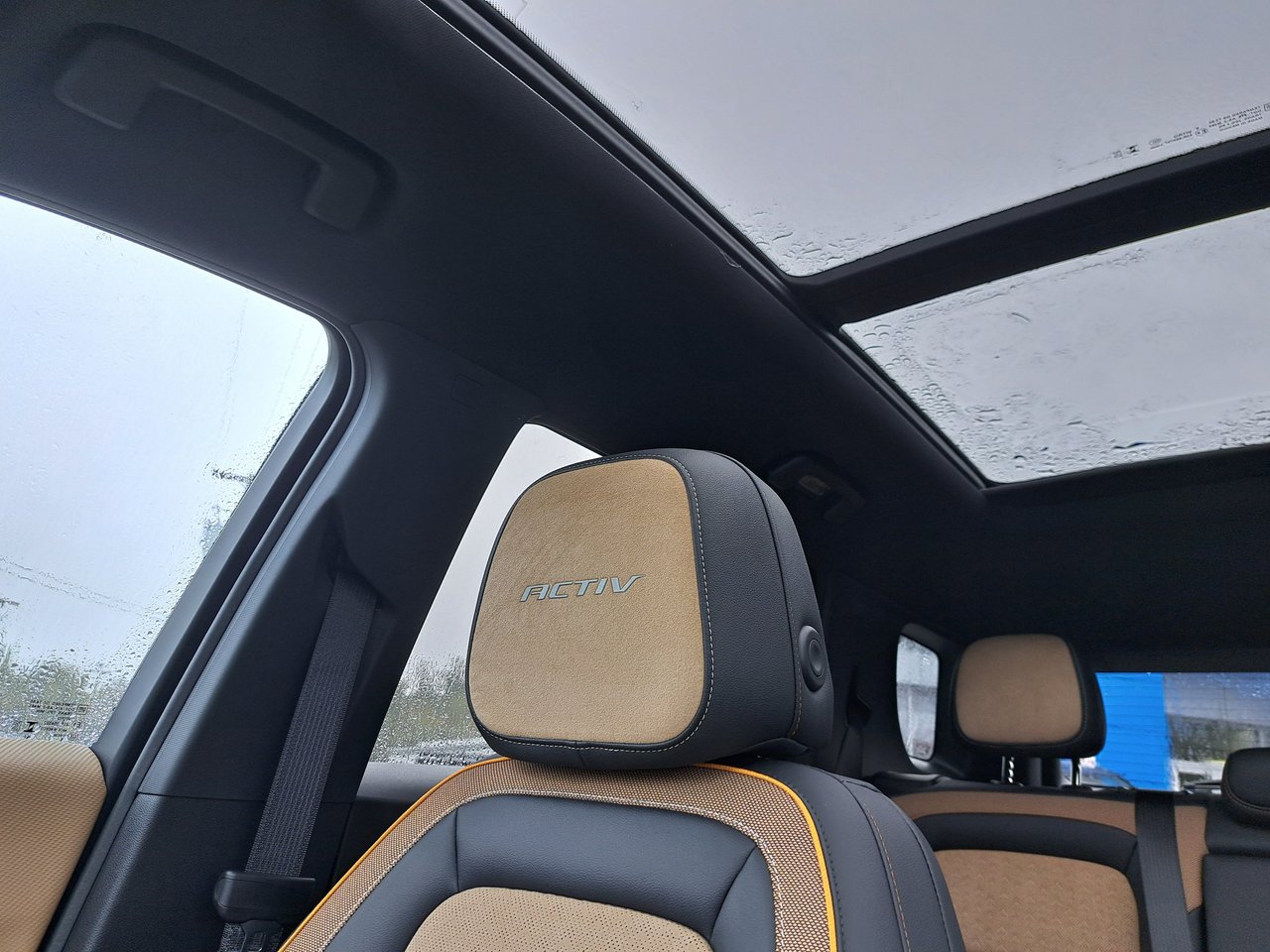 2027 Chevrolet Equinox ACTIV-29