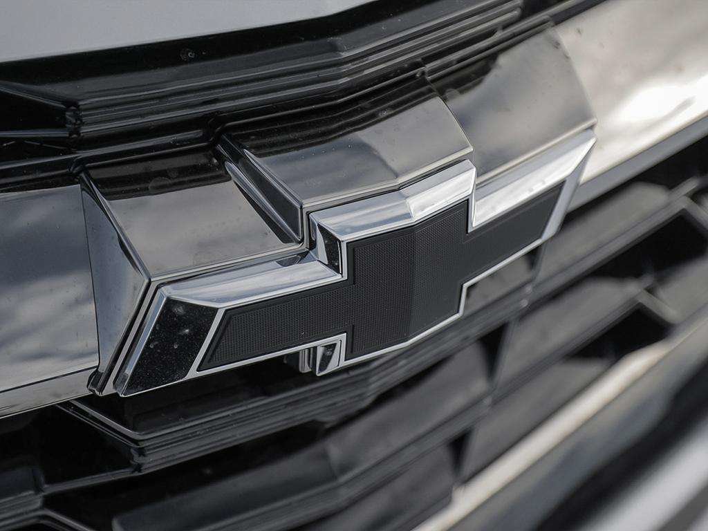 2027 Chevrolet Equinox ACTIV-7