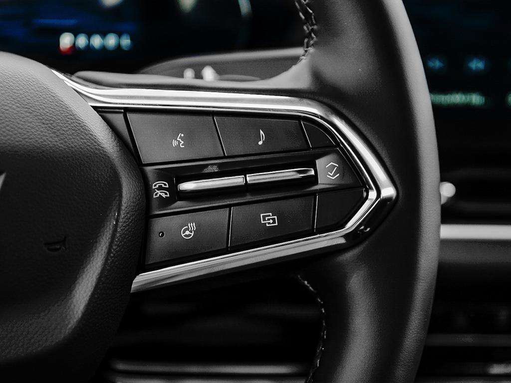 2027 Chevrolet Equinox LT-14