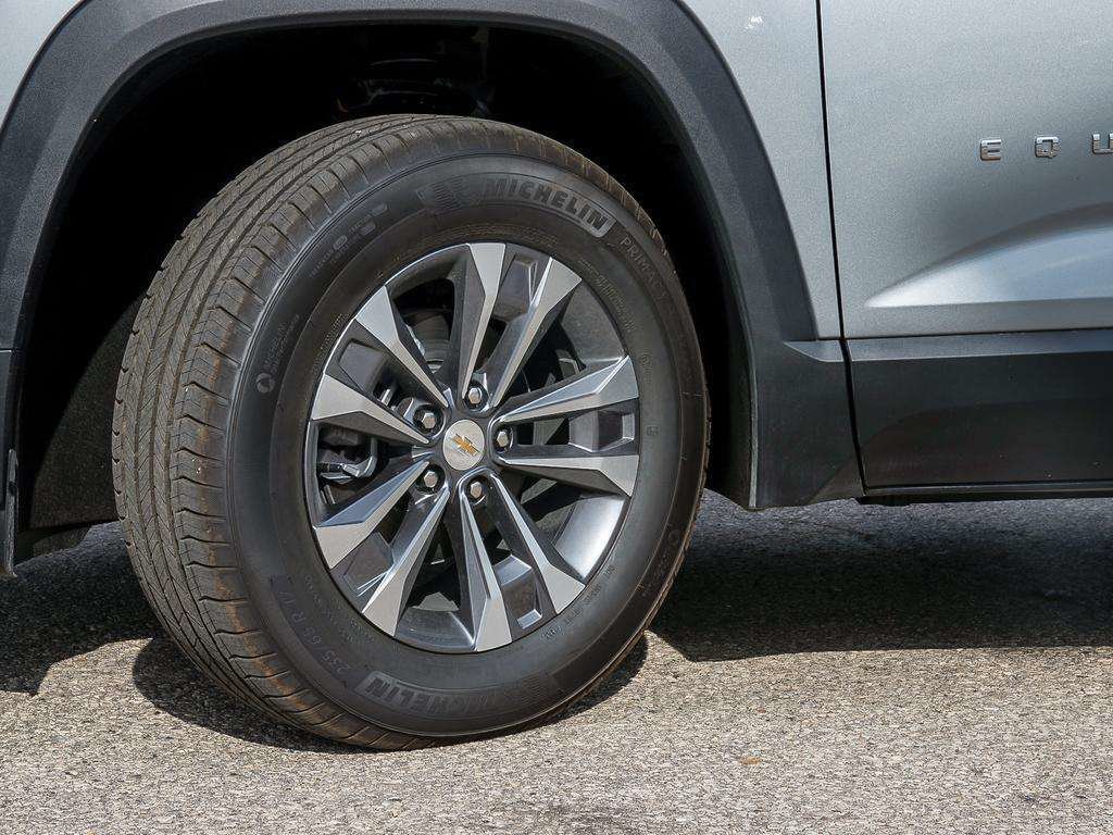 2027 Chevrolet Equinox LT-7