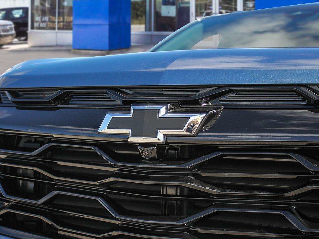 2027 Chevrolet Equinox RS-8