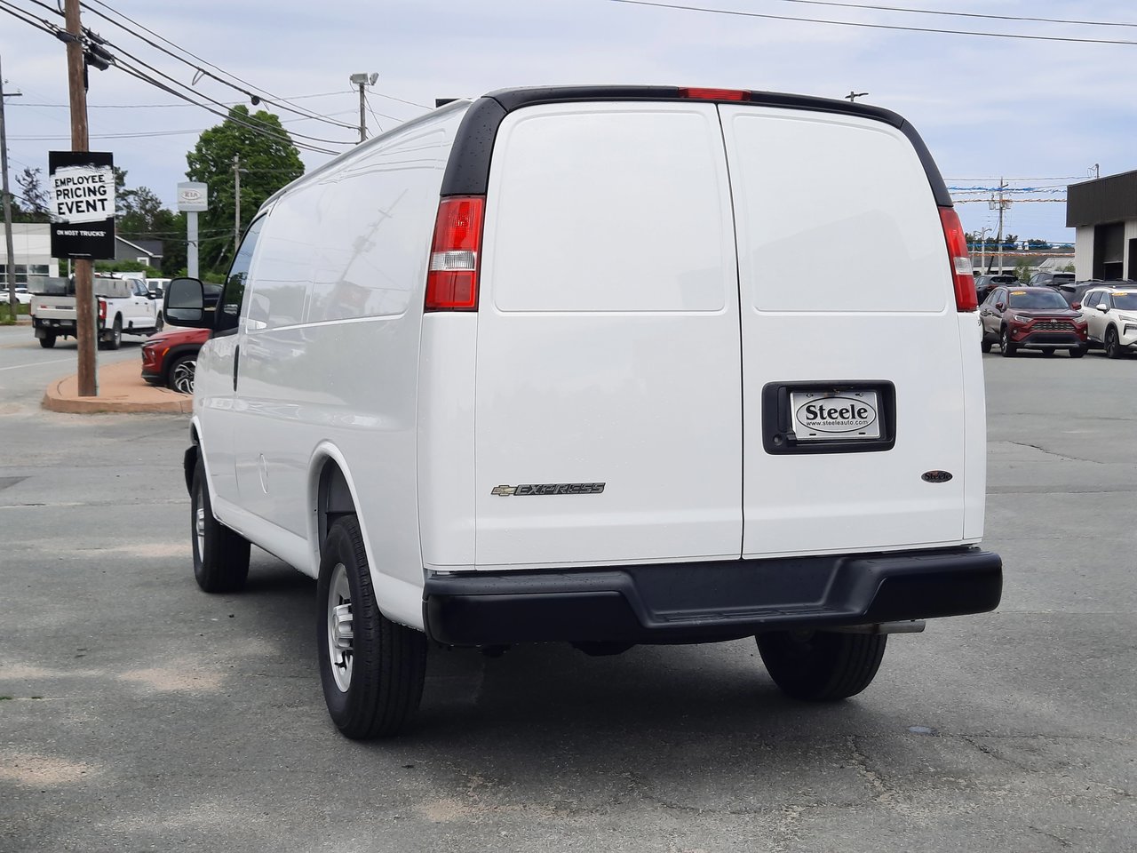2025 Chevrolet Express Cargo 2500 WT 155''-8