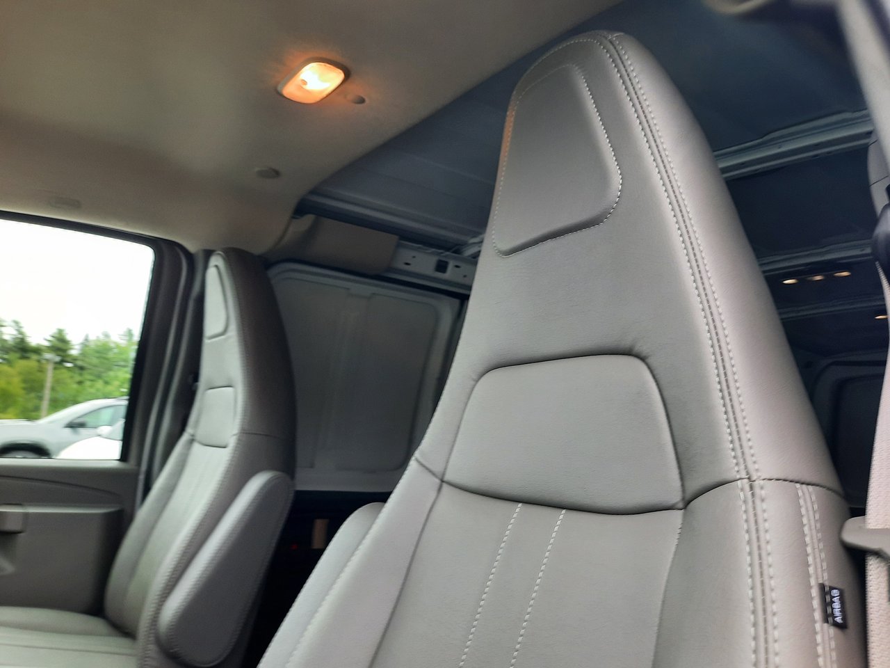 2025 Chevrolet Express Cargo 2500 WT 135''-2