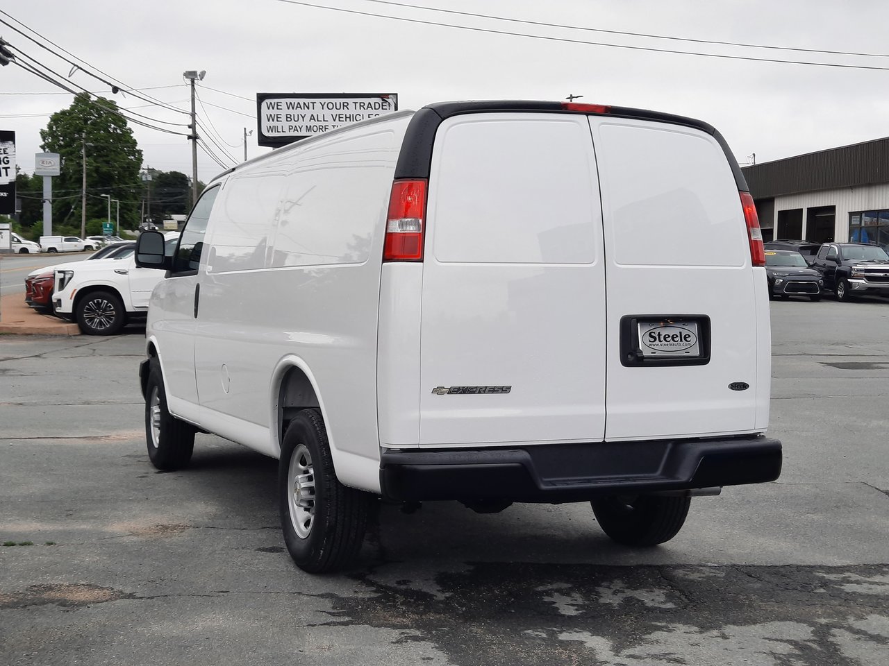 2025 Chevrolet Express Cargo 2500 WT 135''-6