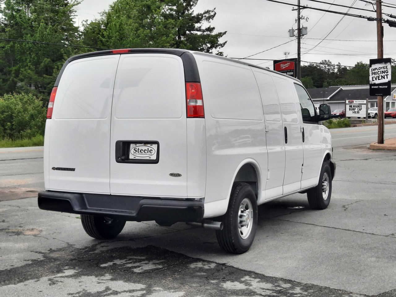 2025 Chevrolet Express Cargo 2500 WT 135''-5