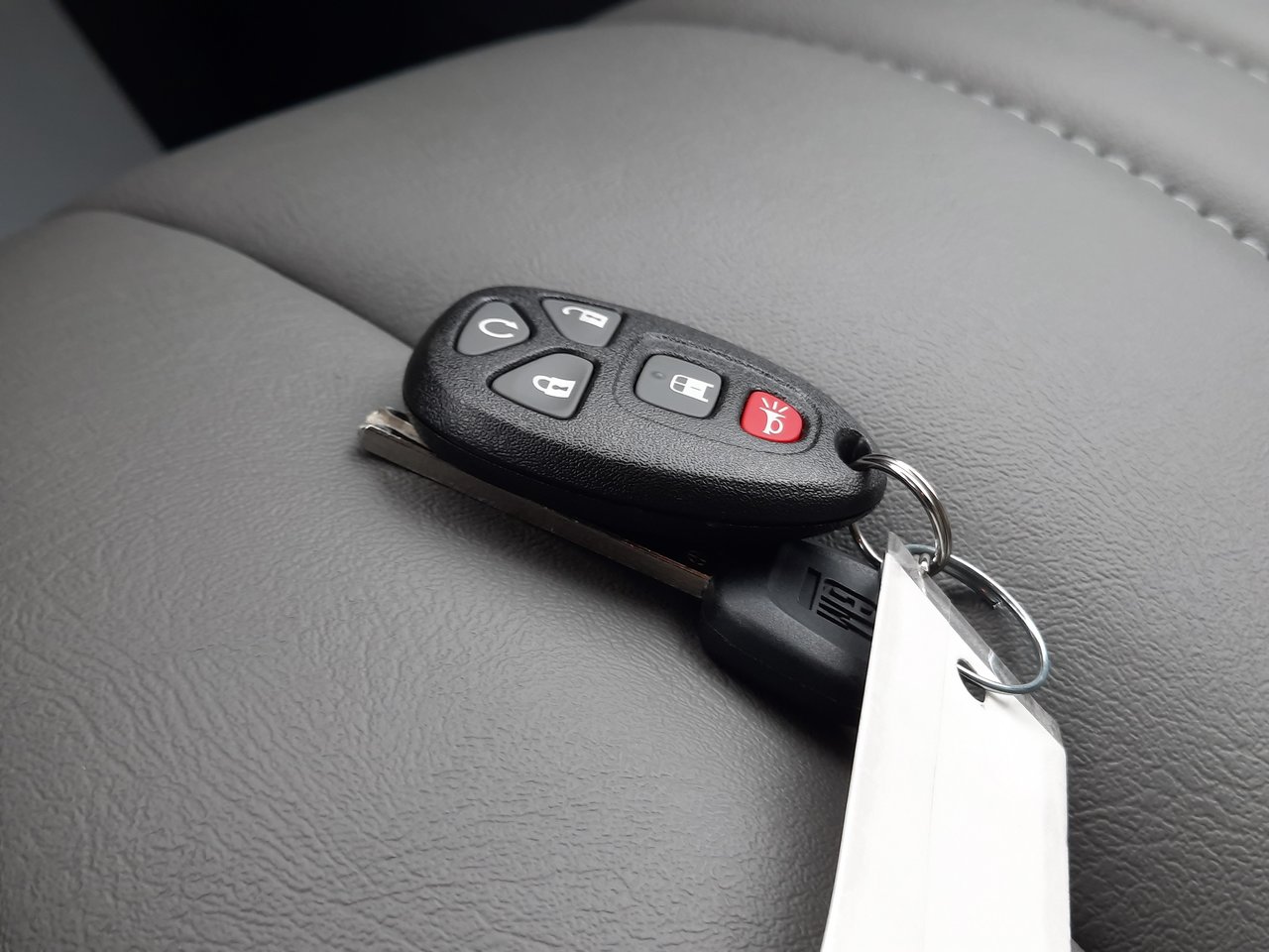 2025 Chevrolet Express Cargo 2500 WT 135''-20