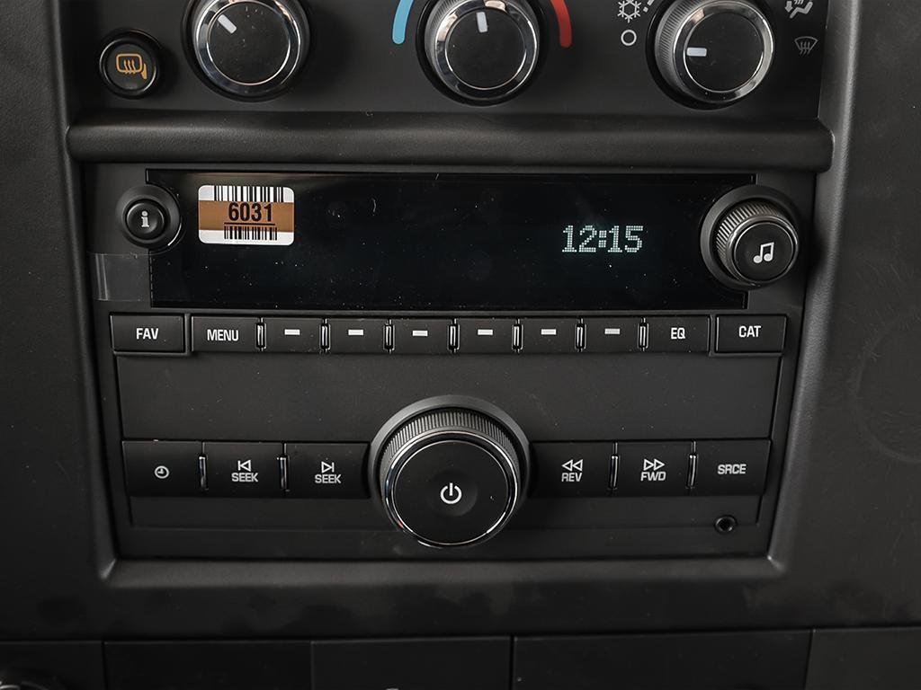 2025 Chevrolet Express Cargo Van BASE-17