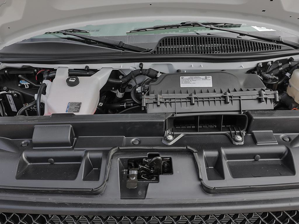 2025 Chevrolet Express Cargo Van BASE-5