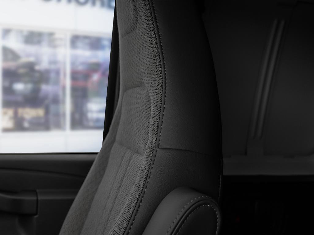 2025 Chevrolet Express Cargo Van BASE-19