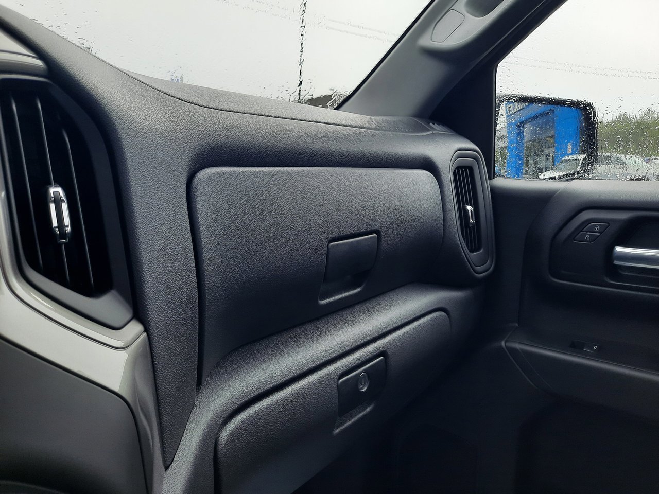 2026 Chevrolet Silverado 1500 WT-17