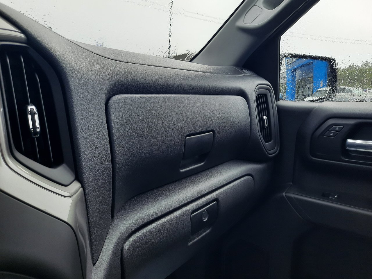 2026 Chevrolet Silverado 1500 WT-17