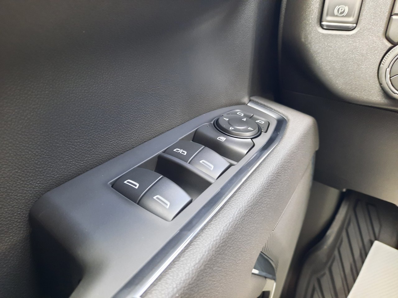 2026 Chevrolet Silverado 1500 LT Trail Boss-9