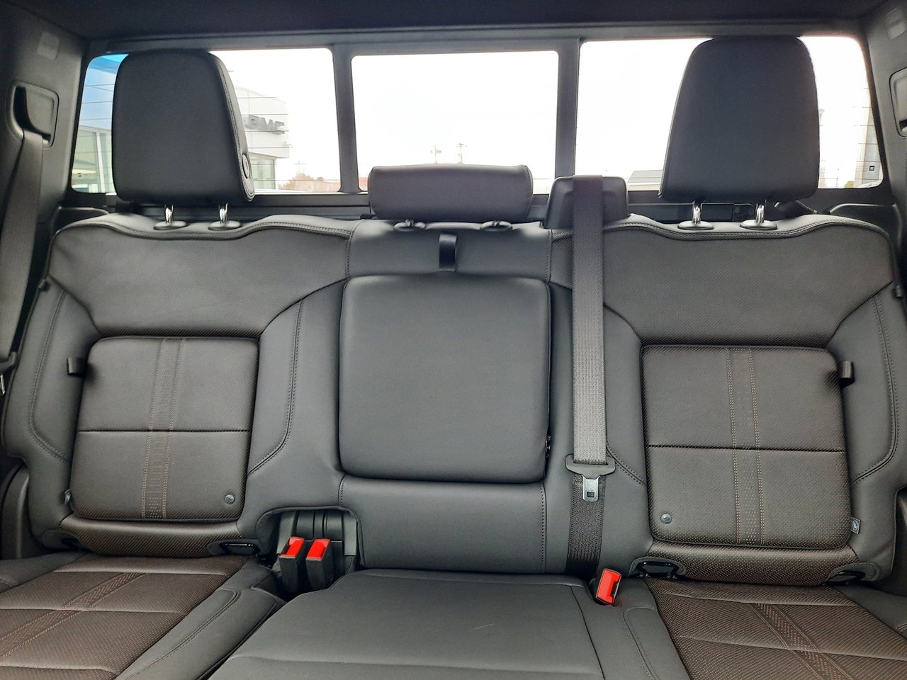 2026 Chevrolet Silverado 1500 High Country-23