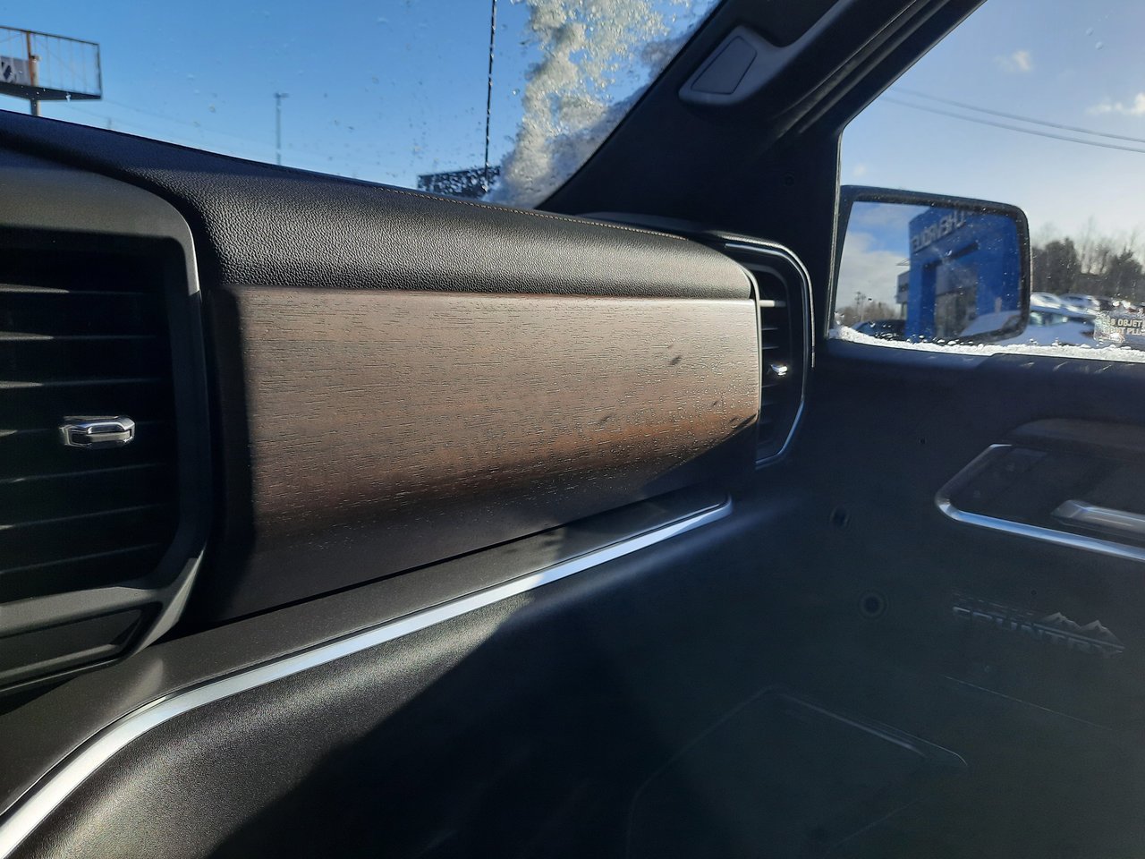 2026 Chevrolet Silverado 1500 High Country-18