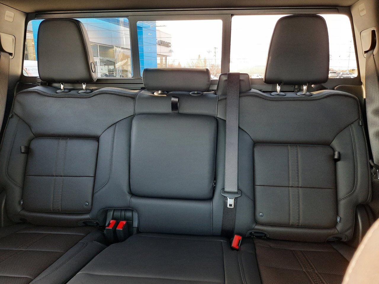 2026 Chevrolet Silverado 1500 High Country-20